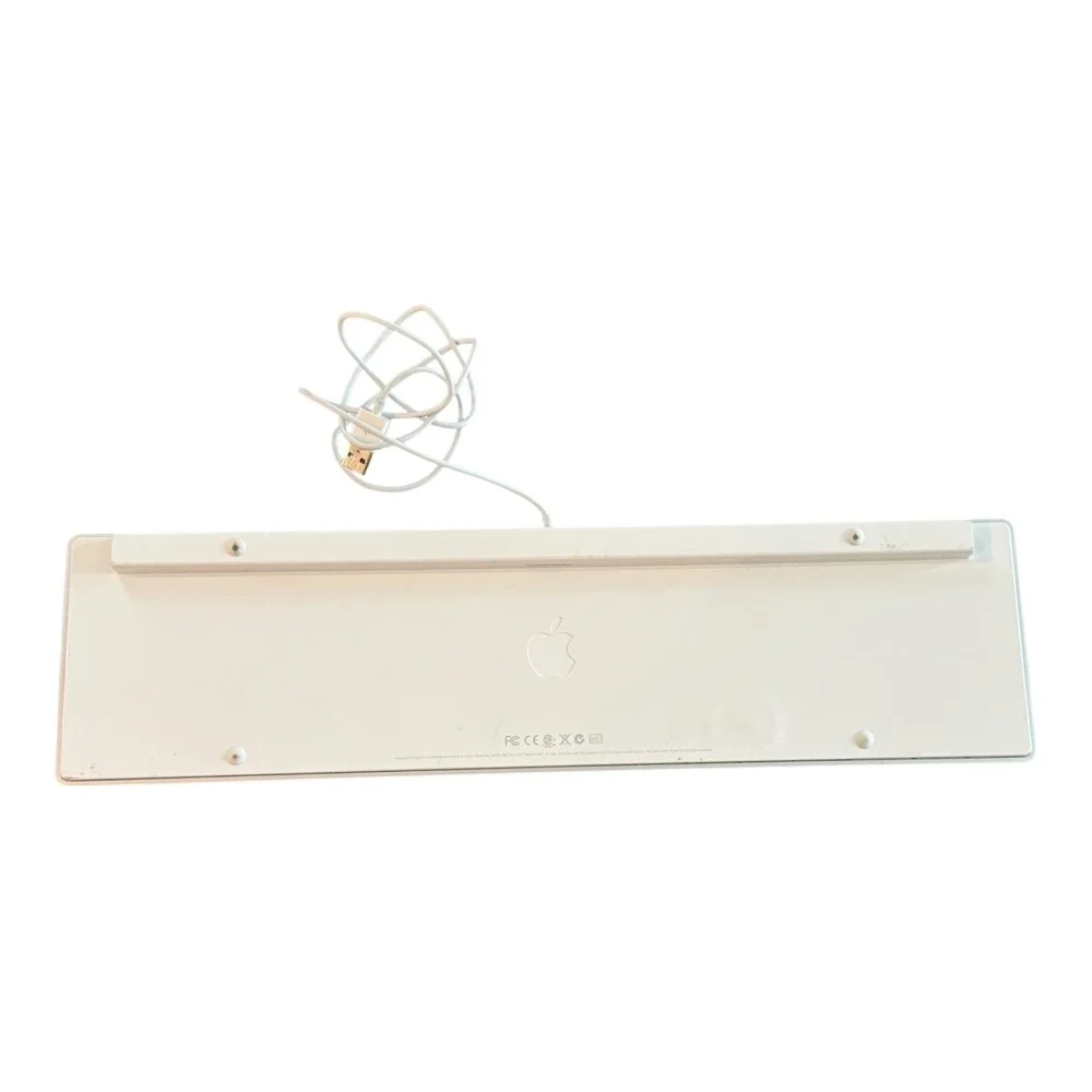 A1243‎ Apple USB Wired Keyboard Aluminum with Numeric Keypad MB110LL/A No. 2171